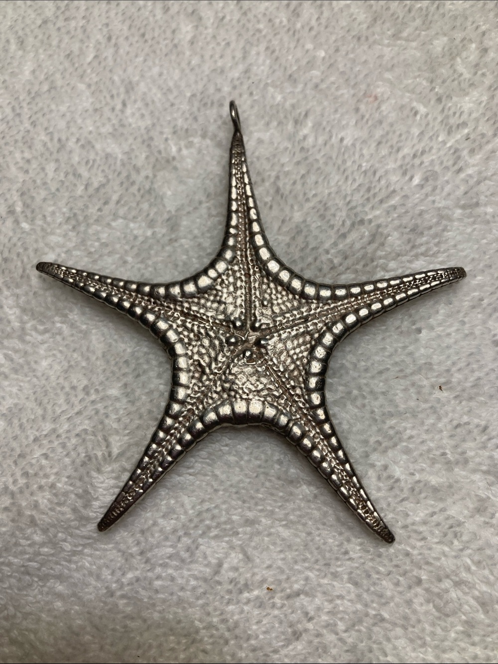 Silver Starfish Pendant Necklace - Elegant Beach-Inspired Jewelry